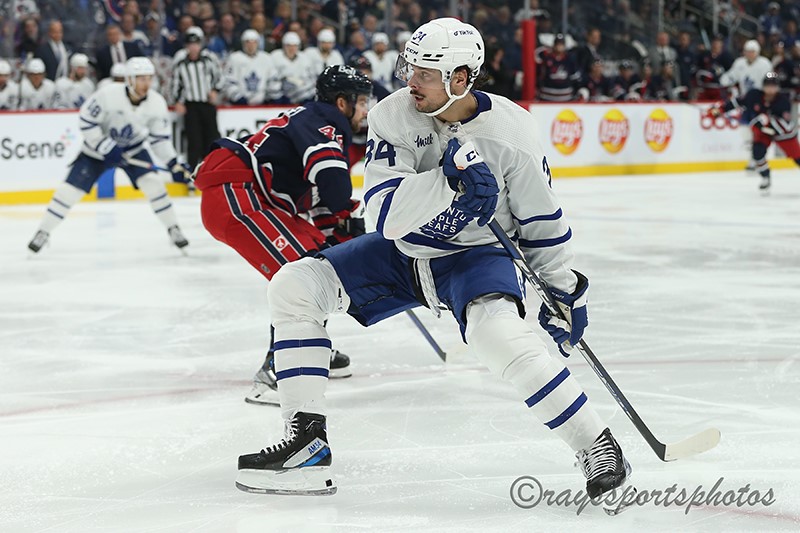 Leafs launch road trip by grounding Jets 41 Classic107 Winnipeg's